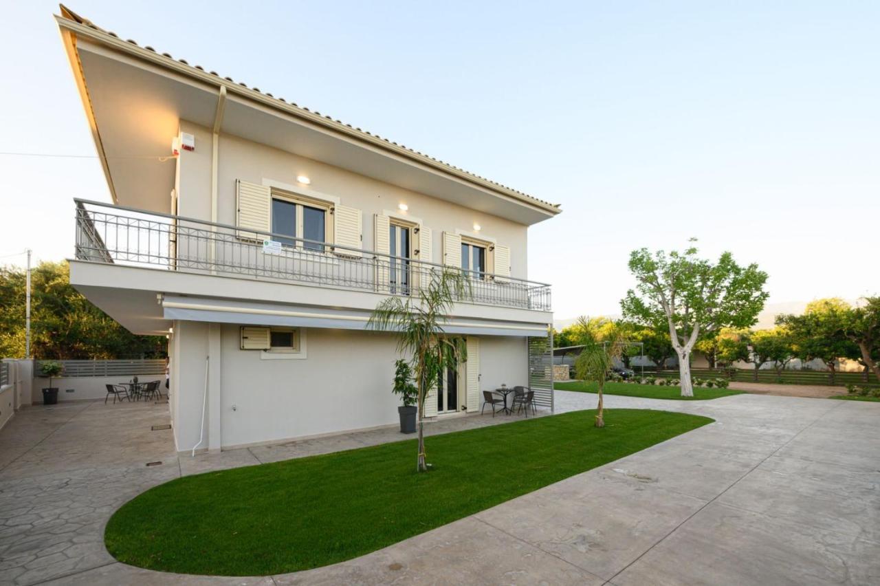 Kv Apartments Kalamata Esterno foto